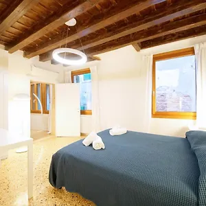 https://dolcevita-apartments-n-479.hotelslidodijesolo.com