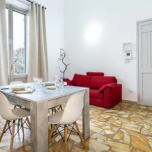 https://la-dimora-di-santa-croce-nel-centro-di-lecce.lecce-hotels.com