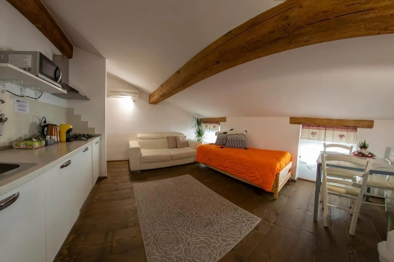 Marconi Rooms Alloggio Segreto 维罗纳