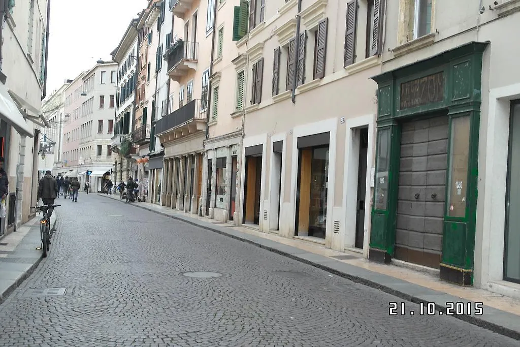 Marconi Rooms Alloggio Segreto Verona